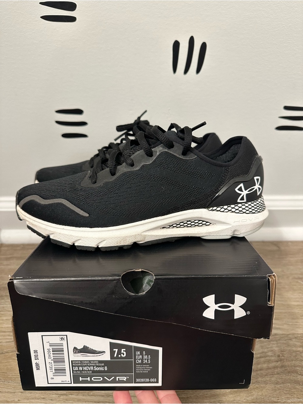 Under Armour  Running Sneakers, size 7.5